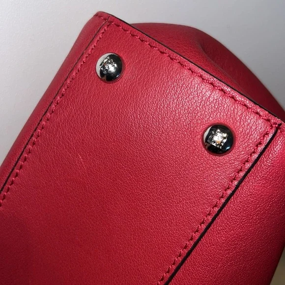 Auth Fendi red peekaboo iconic turn closure rigid leather top handle handbag - Picture 16 of 16